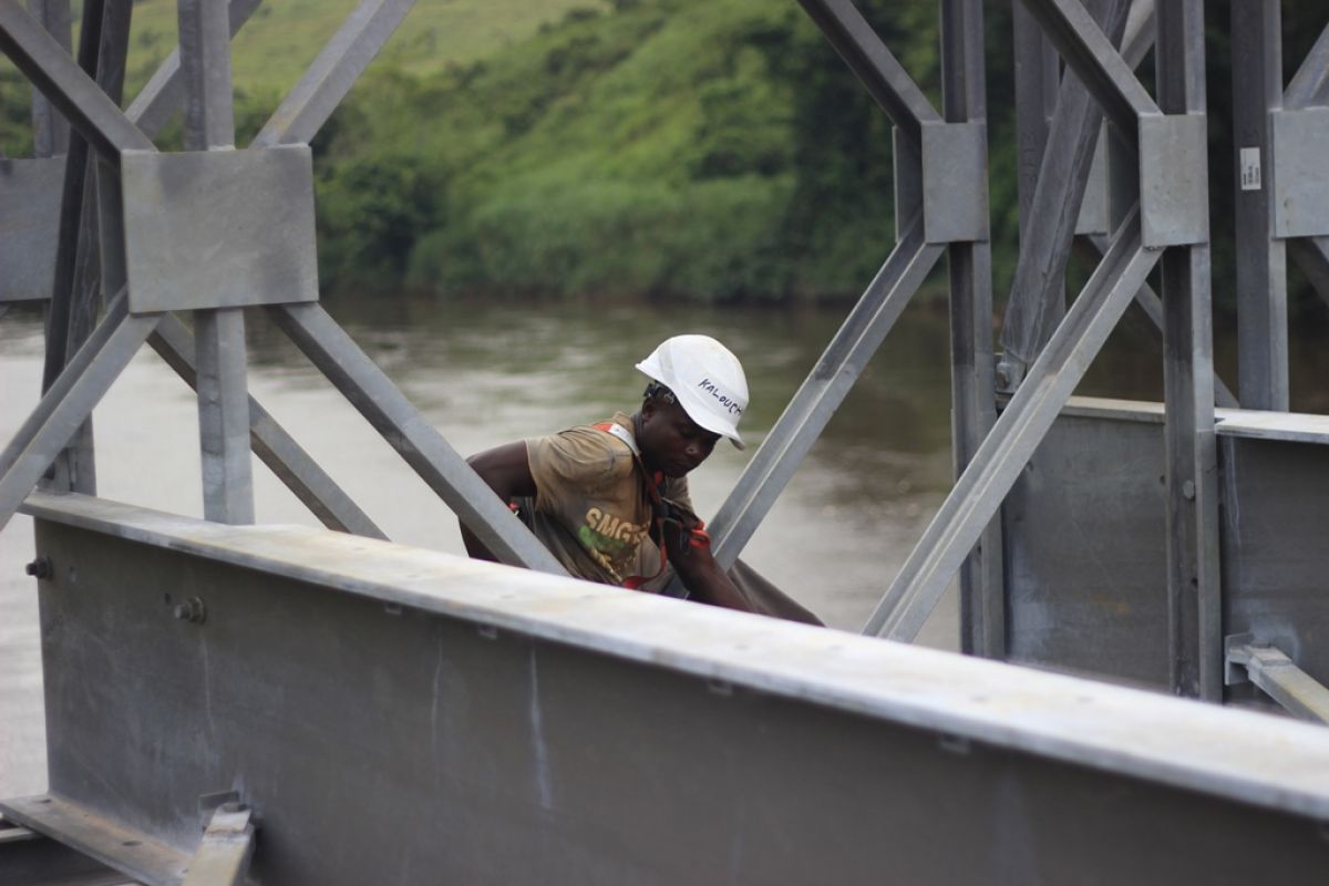 Bridge Installation Congo