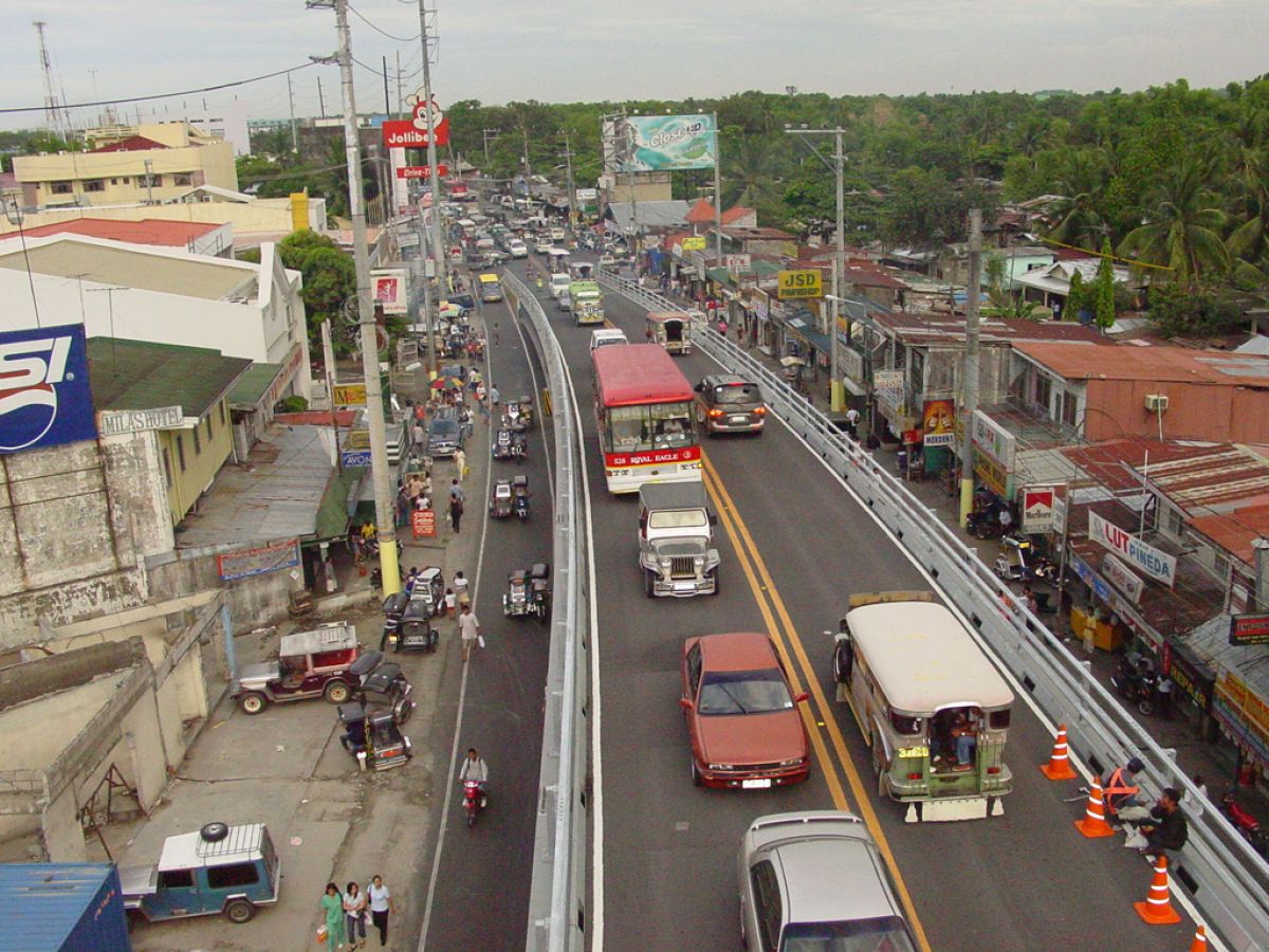 Flyover_Philippines_Malolos, Completed Bridge.jpg