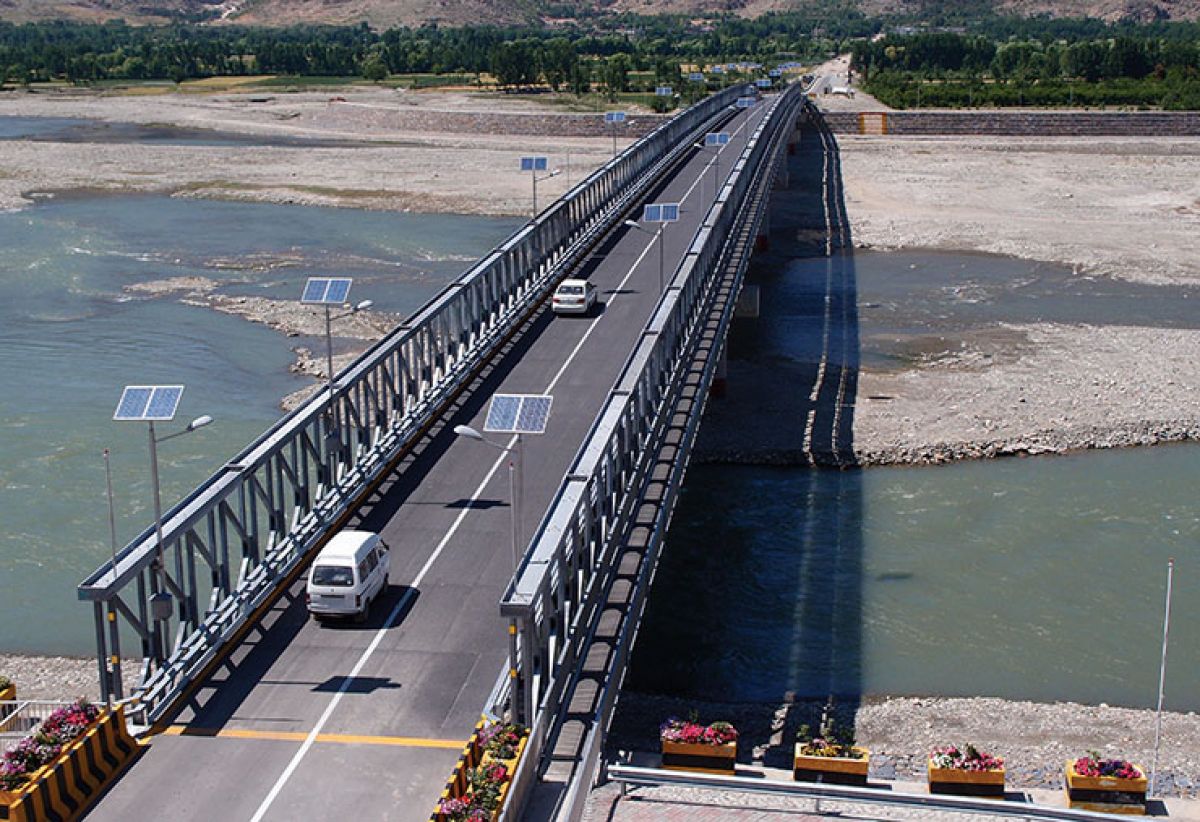 Gammon Bridge, Pakistan