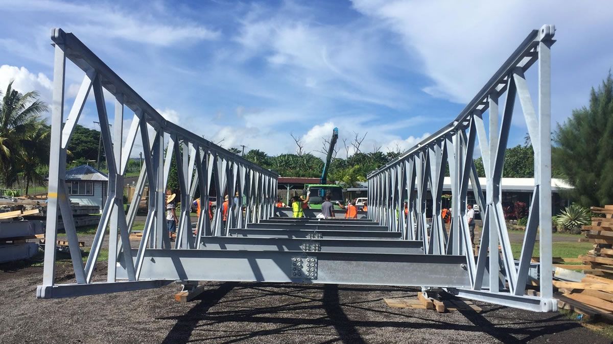 Mabey bridge training in Samoa