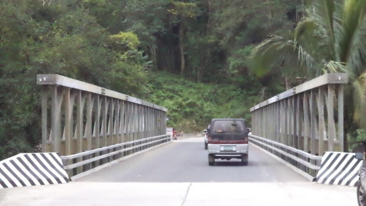Ponte de Burnay, Filipinas